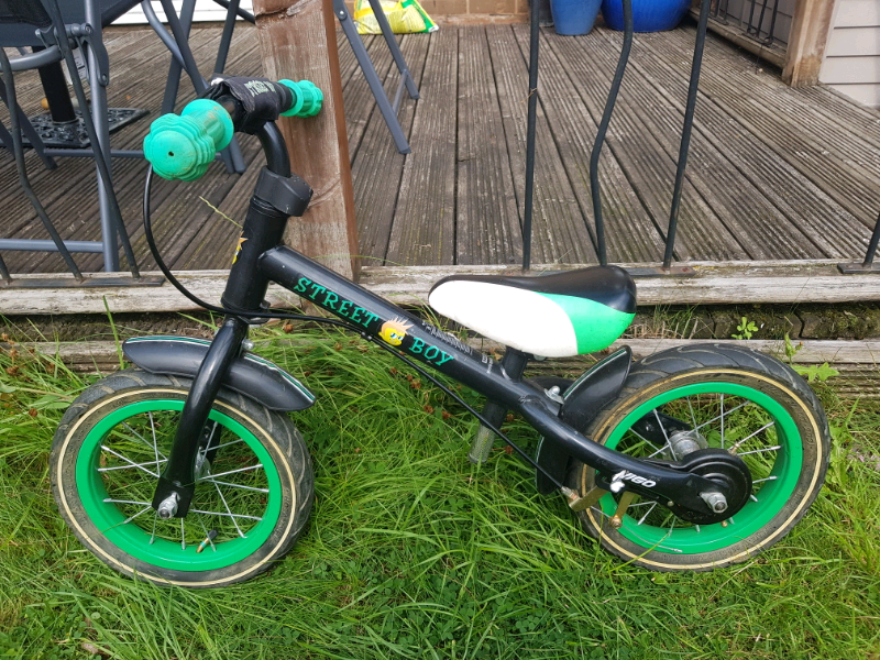 avigo street boy balance bike